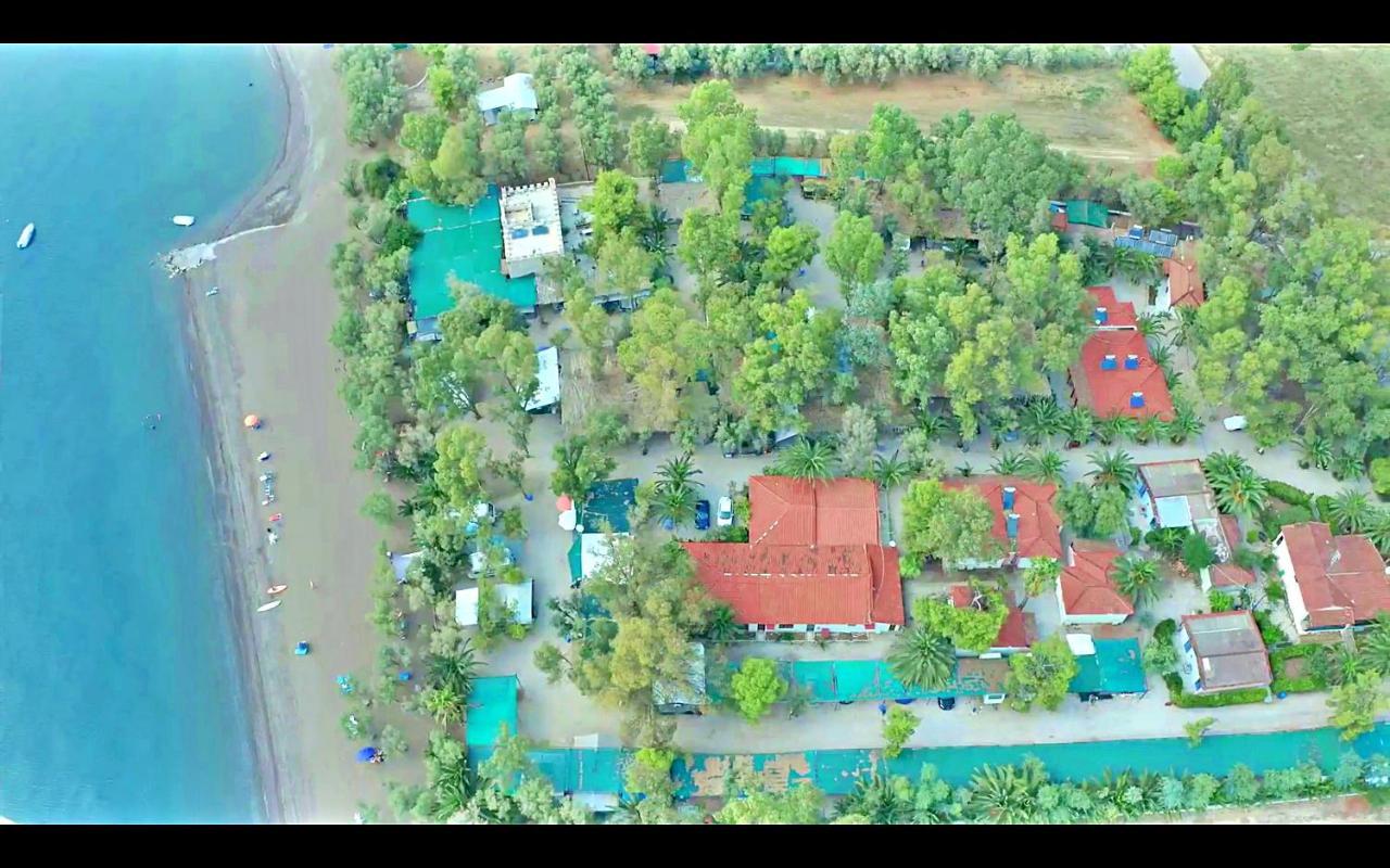 Poseidon Bungalows Ірія Екстер'єр фото
