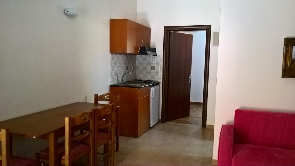 Poseidon Bungalows Ірія Екстер'єр фото